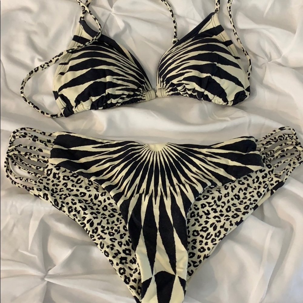 Billabong bikini set